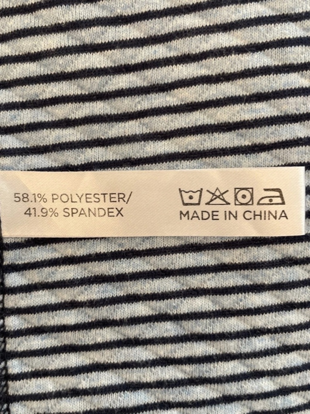 Tuckernuck Reversible Heathered Blue Ally Swing Crewneck Sporty Sweatshirt M/L - Picture 12 of 12